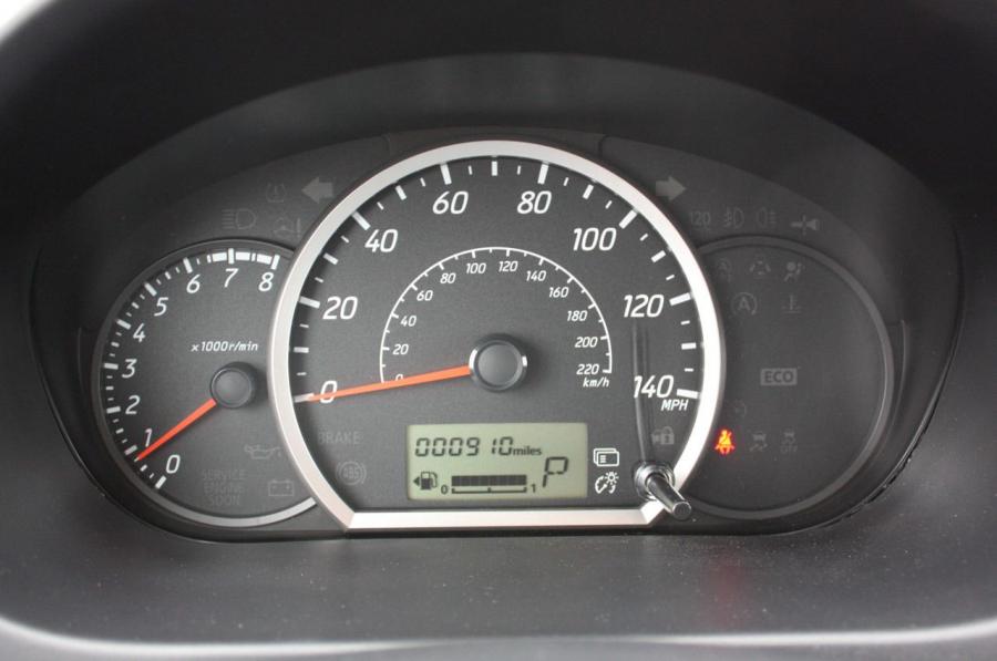  Mitsubishi Mirage 2014 года  (фото 20 из 39)